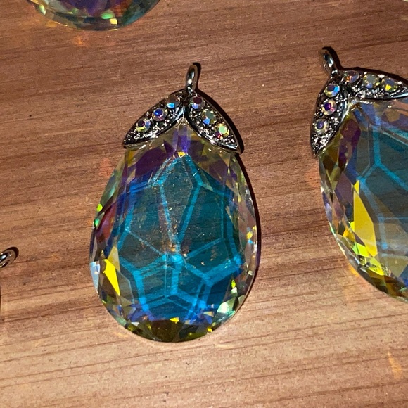 Vintage Swarovski Crystal Pendant - handmade - Picture 9 of 9